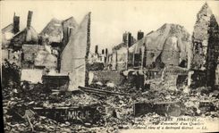 VINTAGE POSTCARD Militaria the War Seen D unit D Quarter Albert