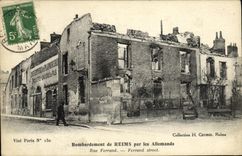 VINTAGE POSTCARD Militaria Bombardment of Rheims By German Street Ferrand