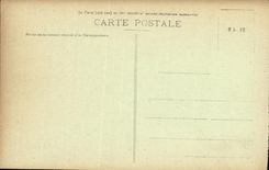 VINTAGE POSTCARD Militaria Rheims in the Ruins after the retirement of German Places D Erlon towards the acques cathedral and St