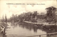 VINTAGE POSTCARD Militaria Varennes in Argonne Quay on L Surface Street of the Mill