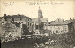 VINTAGE POSTCARD Vienna the Castle District Bombards