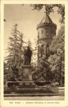 Monumento de Colmar Bartholdi de la POSTAL de la VENDIMIA y agua del castillo D