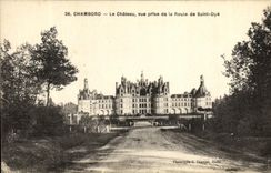 CPA Chambord Le Chateau Vue Prise de la Route de Saint Dye