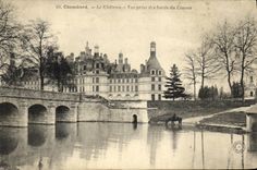 CPA Chambord Le Chateau Vue prise des Bords du Cosson