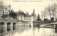 CPA Chambord Le Chateau Vue prise des bords du Cosson