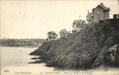 CPA Saint Cast Villas sur Rochers et la Plage