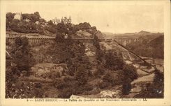 CPA Saint Brieuc La Valle du Gouedic et les Nouveaux Boulevards