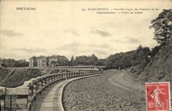 CPA Saint Brieuc Nouvelle Ligne des Chemins de fer departemtaux Palais de Justice