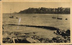 CPA Perros Guirec Plage de Trestraou Les Villas sur Le