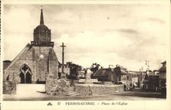 CPA Perros Guirec Place de l Eglise