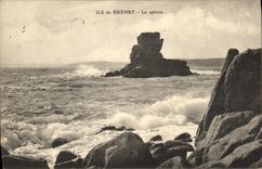 VINTAGE POSTCARD Island of Brehat the Sphinx