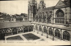 CPA Bayonne La Cathedrale et la Cloitre