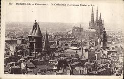 CPA Bordeaux Panorama La Cathedrale et la Grosse Cloche