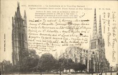 CPA Bordeaux La cathedrale et al Tour Pey Berland Eglise Cathedrale Saint Andre Place Rohan et pey Berland 