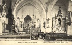 CPA Vailly Interieur de L Eglise