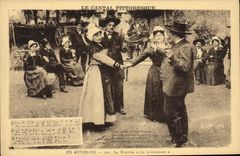 CPA Auvergne La Bourree Le croisement Folklore
