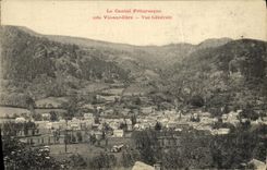 CPA Cantal Vic sur Cere Vue Generale