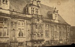 VINTAGE POSTCARD Joinville the Castle of the Large Garden posterior Frontage