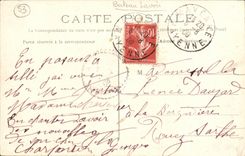 Lavanderia automatica vieja del castillo de Mayenne de la POSTAL de la VENDIMIA