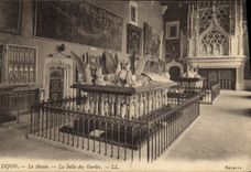 VINTAGE POSTCARD Dijon the Museum the Room of the Guards