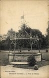 CPA Josselin Le Puits du Chateau