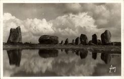 VINTAGE POSTCARD Carnac Alignments of Ker Menec