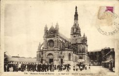 VINTAGE POSTCARD Sainte Anne D Auray the Basilica Sunken D a Procession