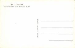 CPA Lourdes Vue d Ensemble sur la Basilique