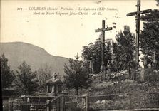 CPA Lourdes Le Calvaire Mort de Notre Seigneur Jesus Christ