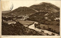 CPA Lourdes Vue Generale et Pic du Jer