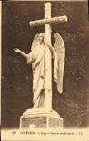 CPA Lourdes L Ange a l entree du Calvaire