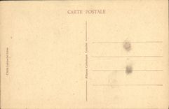 CPA Lourdes La Basilique vue de cote et les Piscines