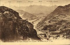 CPA Lourdes La Vallee d Argeles et les Pyrenees vues du Pic du Jer 