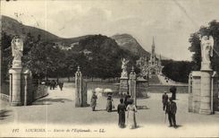 CPA Lourdes Entree de l Esplanade