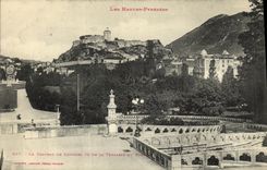 CPA Lourdes vu de la terrasse dur rosace