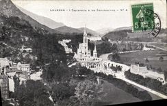 CPA Lourdes L Esplanade et les Sanctuaires