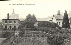 CPA Lourdes Monastere des Soeurs Dominicaines