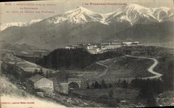 CPA Montlouis La Citadelle Au fond la chaine des Pyrenees
