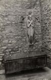 CPM Arles Sur Tech Le Sarcophage et Statue de Guillaume Gaucelme