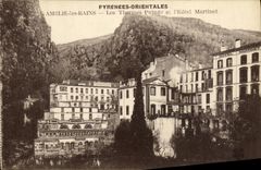 CPA Amelie Les Bains Les Thernes Pujade et L Hotel Martinet