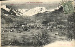 CPA Vallee Argeles Argeles Gazost et le fond de l a vallee d Azun