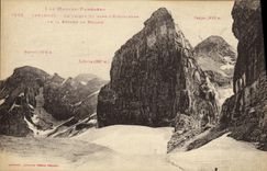 CPA Gavarnie Le casque vu dans l echancrure de la breche de Roland 