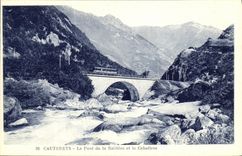VINTAGE POSTCARD Cauterets the Bridge of Raillere and Cabaliros