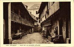 Calle de Colmar de la POSTAL de la VENDIMIA de la casa roja