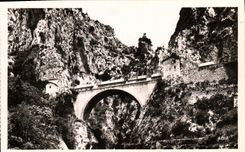 CPA Menton Le Pont Saint Louis Frontiere Franco Italienne