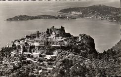 CPA Eze Village Vue generale au fond Le Cap Ferrat
