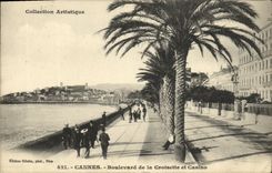 VINTAGE POSTCARD Cannes Boulevard of the Small cross and Casino
