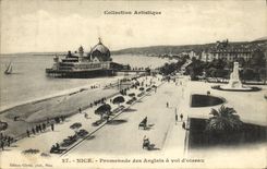 La  promenade  de la POSTAL de la VENDIMIA Niza del ingles tiene vol  D Oiseau