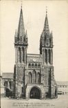 VINTAGE POSTCARD Holy pol  Leon Frontage of the Basilica