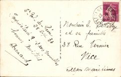 VINTAGE POSTCARD Holy pol  Leon Castle of Kerjean the well and the terrace